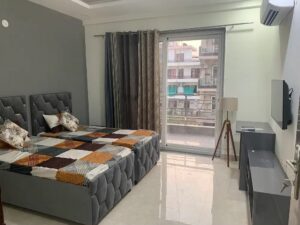 Benefits of Living in a Fully Furnished PG at Nirvana Rooms Gurgaon